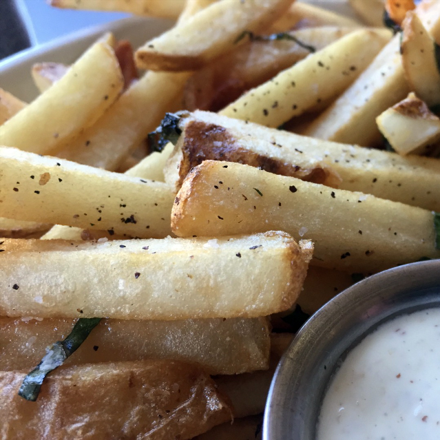 thegreenwelltrufflefries Michigan Chews & Brews