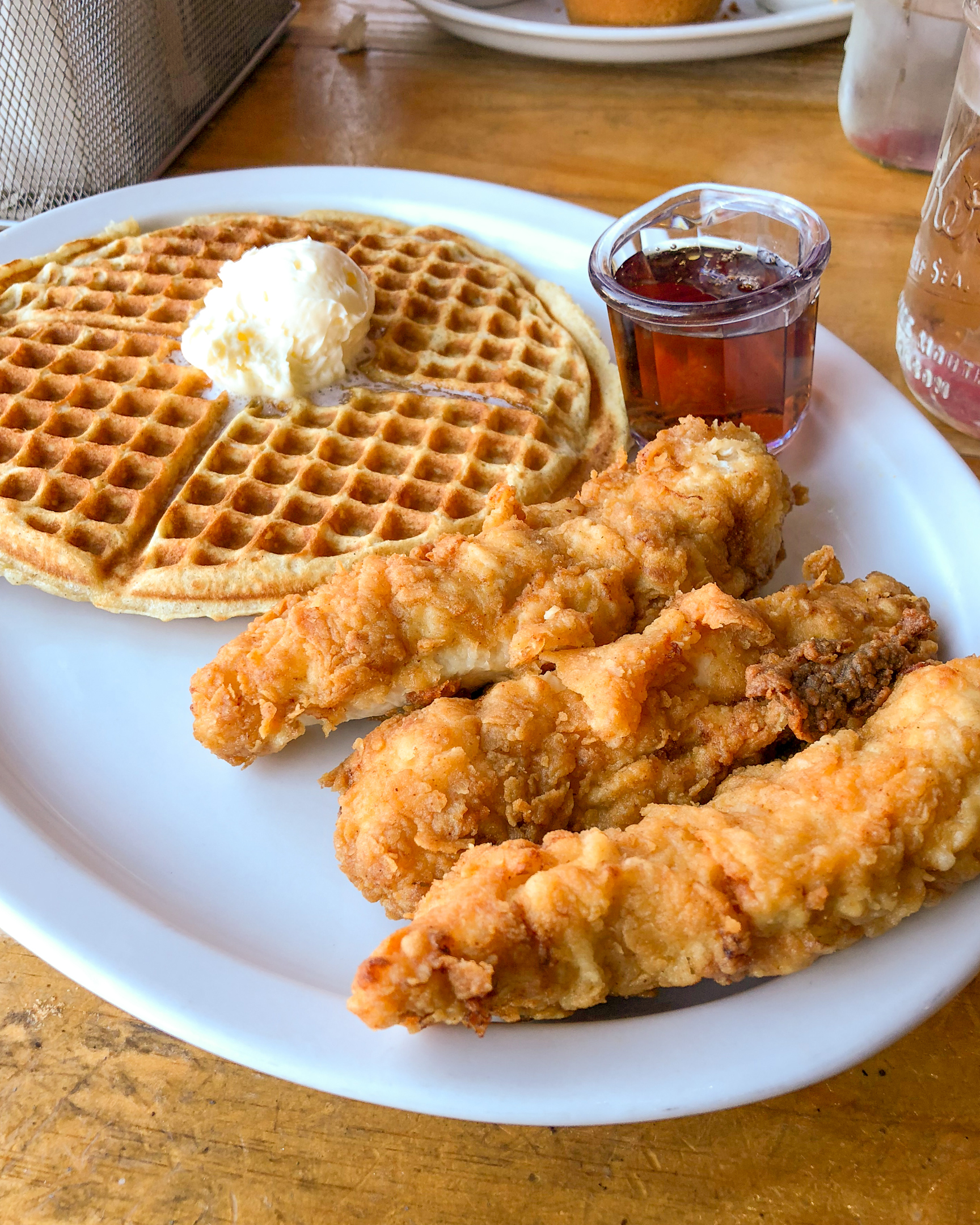 Kuzzo’s Chicken & Waffles Detroit, MI Michigan Chews & Brews